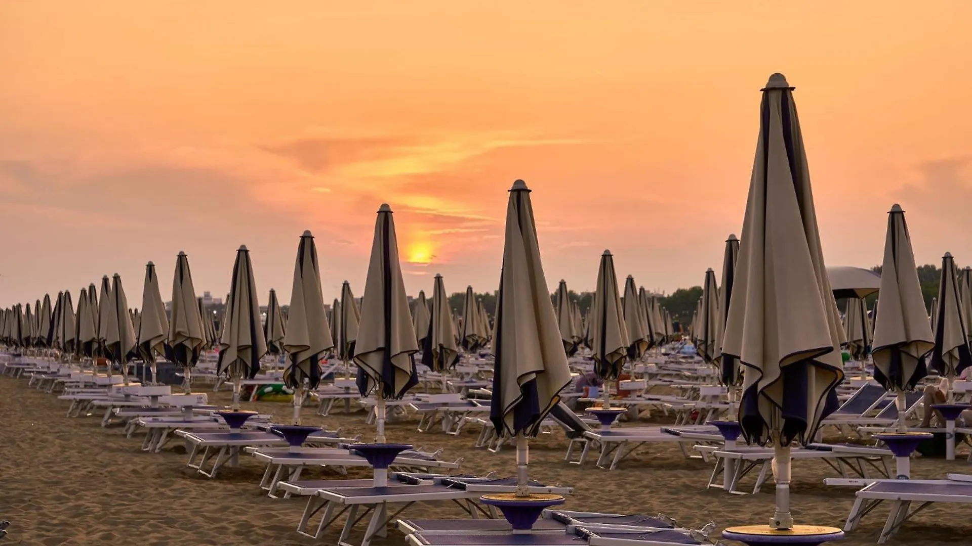 Seaside Getaway With Terrace In Bibione Apartment